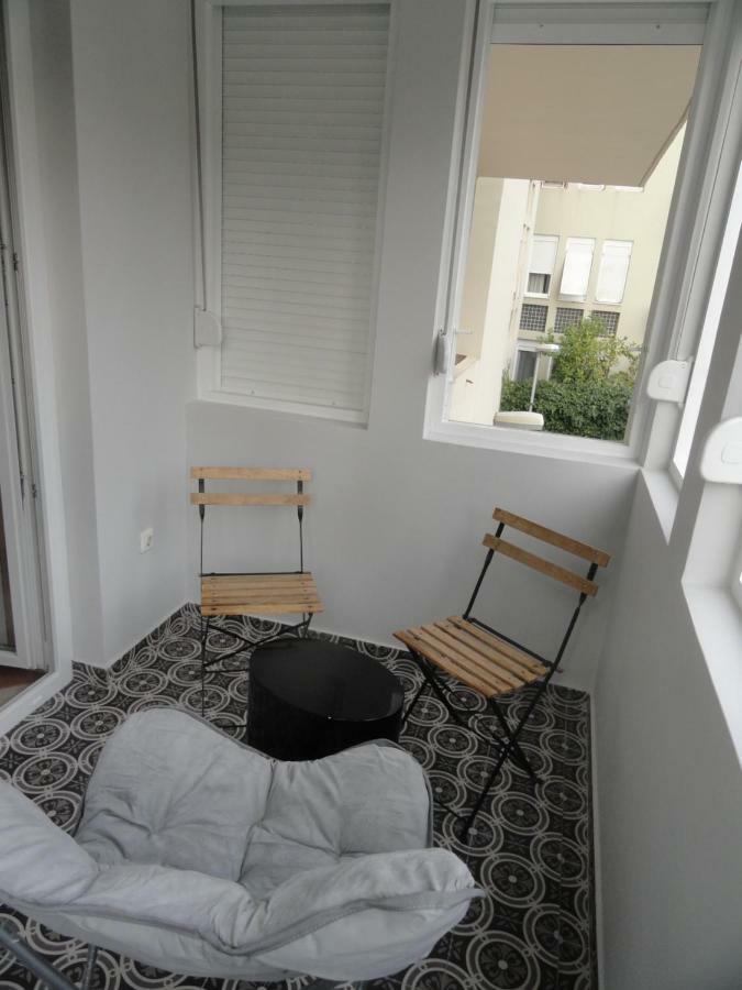 Ideal Location Split Apartments Εξωτερικό φωτογραφία